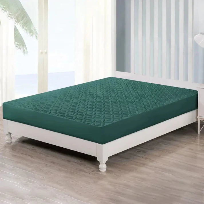 100 % Quilted Waterproof Mattress Protector
